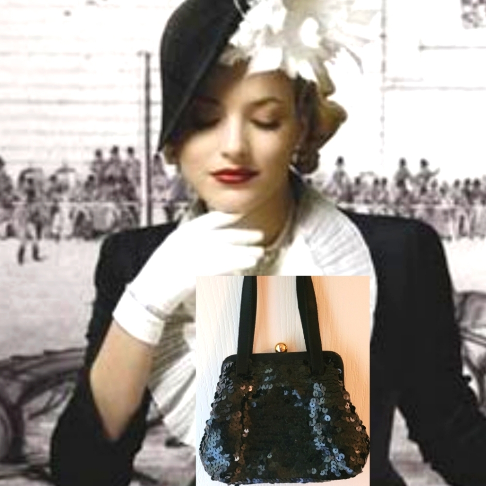 Vintage La Regale Black Sequin  Purse